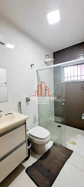Foto 3 de Casa com 3 quartos à venda, 242m2 em Parque Santa Cecília, Bauru - SP