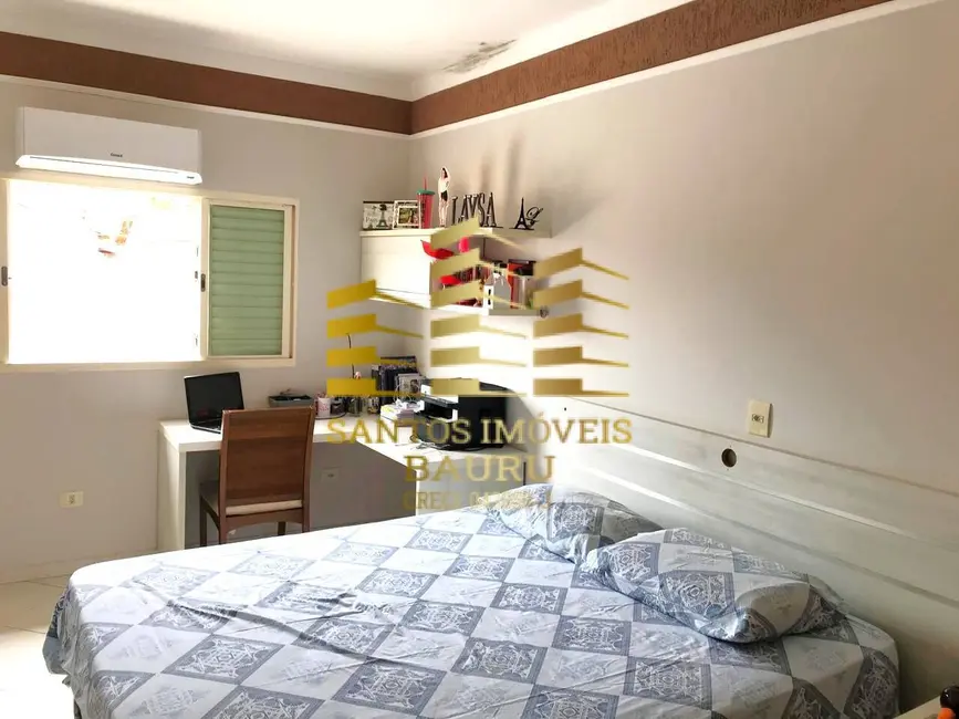 Foto 5 de Sobrado com 3 quartos à venda, 265m2 em Bauru - SP
