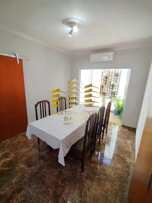 Foto 4 de Casa com 3 quartos à venda, 360m2 em Vila Industrial, Bauru - SP