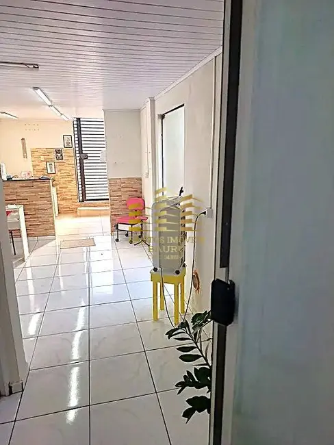 Foto 6 de Casa com 2 quartos à venda, 200m2 em Bauru - SP