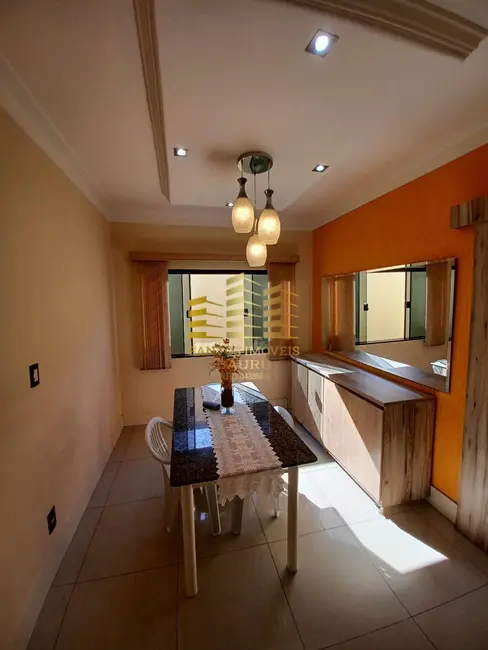 Foto 5 de Casa com 3 quartos à venda, 264m2 em Vila Carmem, Bauru - SP