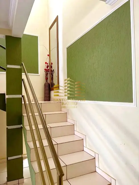 Foto 2 de Sobrado com 3 quartos à venda, 180m2 em Jardim Olímpico, Bauru - SP