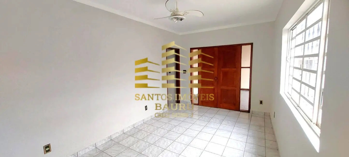 Foto 1 de Casa com 3 quartos à venda, 200m2 em Núcleo Habitacional Mary Dota, Bauru - SP