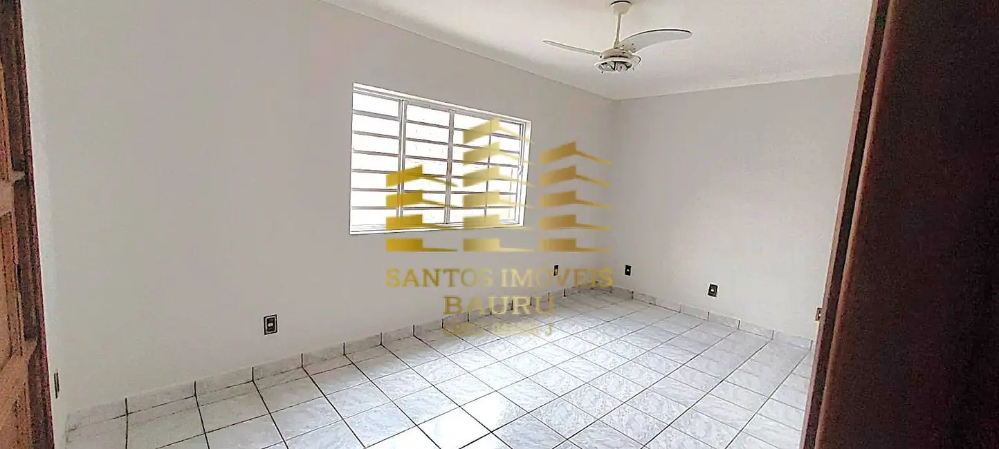 Foto 3 de Casa com 3 quartos à venda, 200m2 em Núcleo Habitacional Mary Dota, Bauru - SP