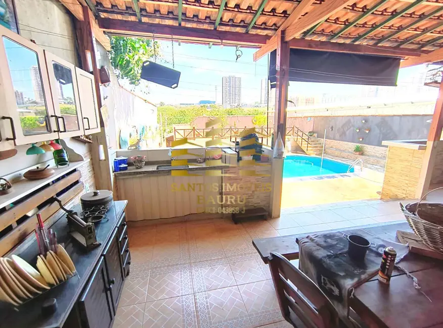 Foto 5 de Casa com 3 quartos à venda, 324m2 em Núcleo Residencial Presidente Geisel, Bauru - SP