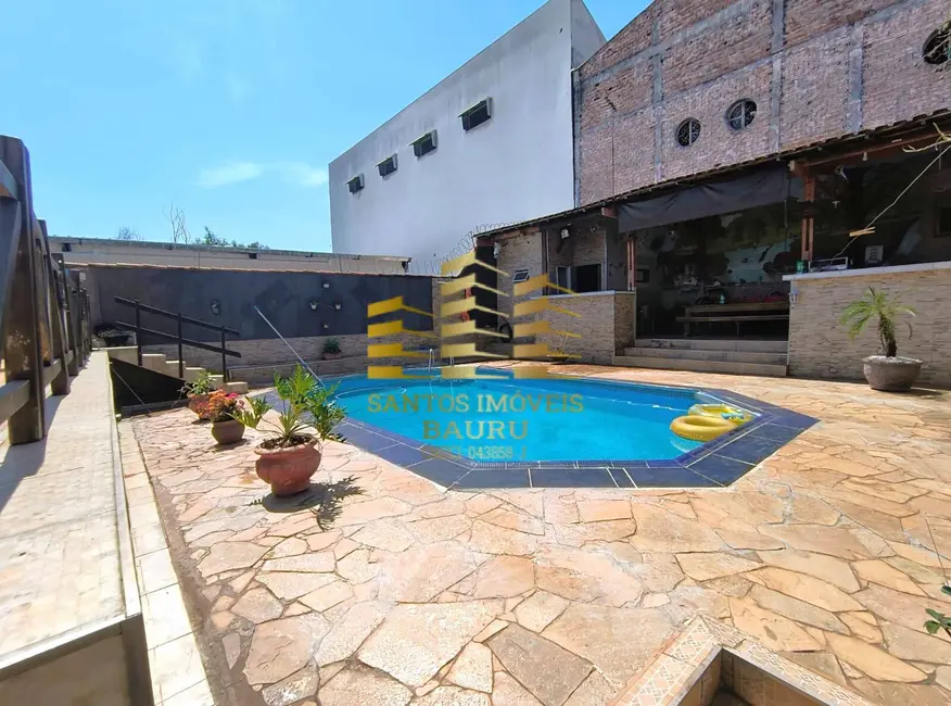 Foto 2 de Casa com 3 quartos à venda, 324m2 em Núcleo Residencial Presidente Geisel, Bauru - SP