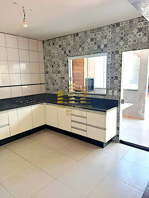 Foto 2 de Casa com 3 quartos à venda, 198m2 em Parque Val de Palmas, Bauru - SP