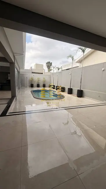 Foto 7 de Casa com 4 quartos à venda, 448m2 em Residencial Villaggio III, Bauru - SP