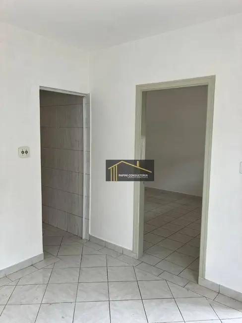 Casa com 2 quartos para alugar, 221m2 em Vila Salete, São Paulo - SP - imagem 5 Foto 5 de Casa com 2 quartos para alugar, 221m2 em Vila Salete, São Paulo - SP