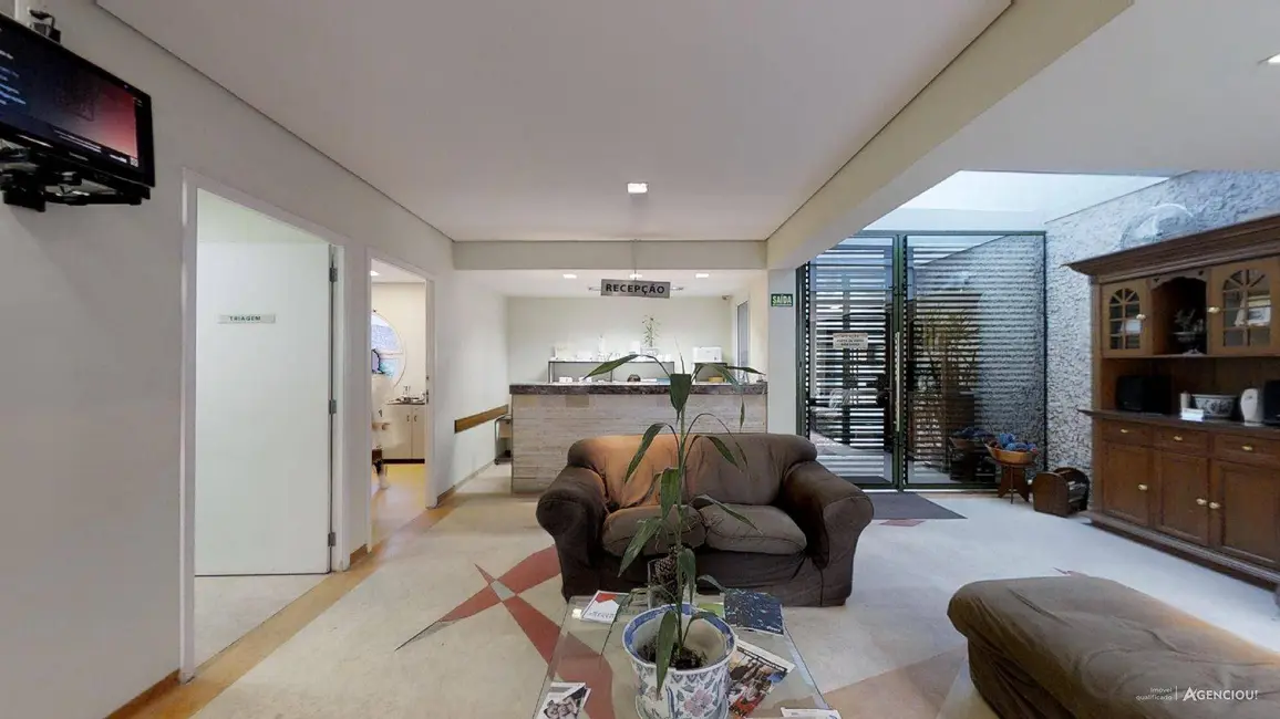 Foto 4 de Casa com 10 quartos à venda, 374m2 em Indianópolis, São Paulo - SP