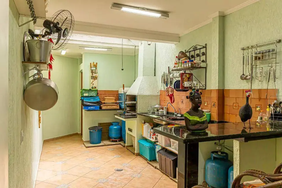 Casa com 3 quartos à venda, 165m2 em Vila Santo Estéfano, São Paulo - SP - imagem 3 Foto 3 de Casa com 3 quartos à venda, 165m2 em Vila Santo Estéfano, São Paulo - SP