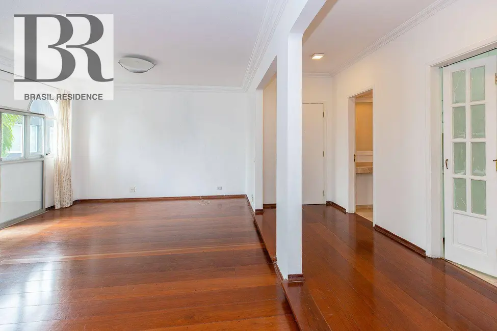 Apartamento com 3 quartos à venda, 125m2 em Moema, São Paulo - SP - imagem 1 Foto 1 de Apartamento com 3 quartos à venda, 125m2 em Moema, São Paulo - SP