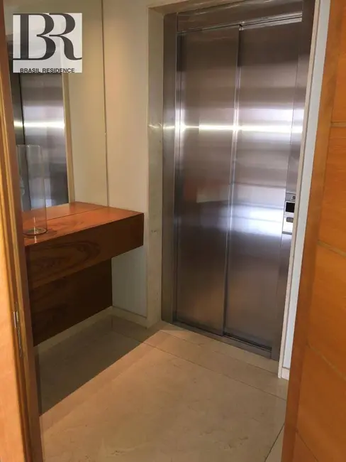 Apartamento com 4 quartos à venda, 208m2 em Vila Mariana, São Paulo - SP - imagem 5 Foto 5 de Apartamento com 4 quartos à venda, 208m2 em Vila Mariana, São Paulo - SP