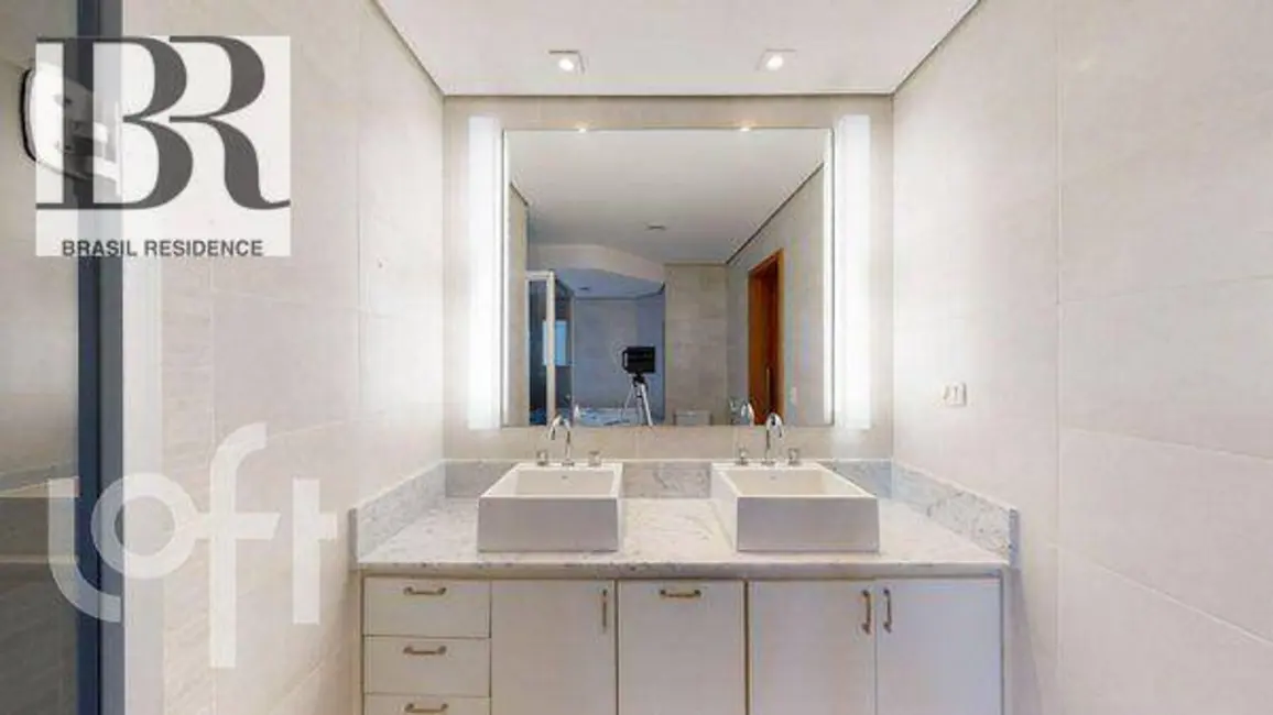 Apartamento com 3 quartos à venda, 280m2 em Moema, São Paulo - SP - imagem 8 Foto 8 de Apartamento com 3 quartos à venda, 280m2 em Moema, São Paulo - SP