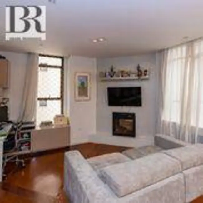 Apartamento com 4 quartos à venda, 220m2 em Moema, São Paulo - SP - imagem 5 Foto 5 de Apartamento com 4 quartos à venda, 220m2 em Moema, São Paulo - SP