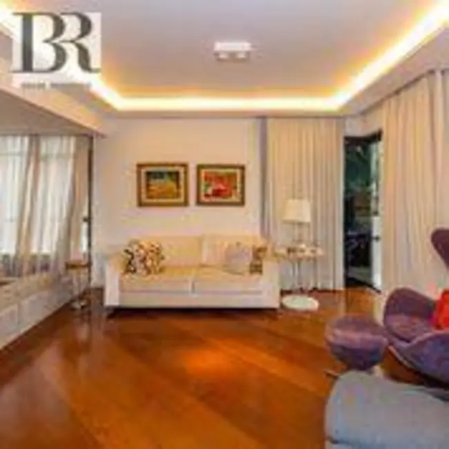 Apartamento com 4 quartos à venda, 220m2 em Moema, São Paulo - SP - imagem 6 Foto 6 de Apartamento com 4 quartos à venda, 220m2 em Moema, São Paulo - SP
