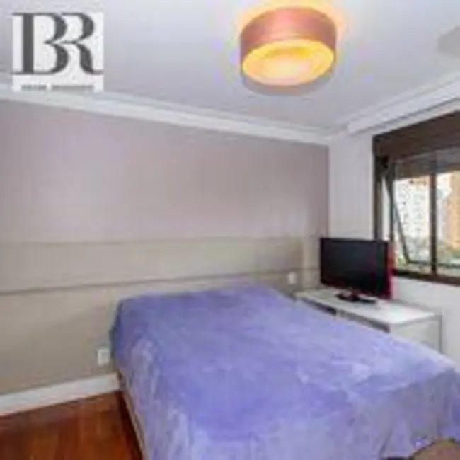 Apartamento com 4 quartos à venda, 196m2 em Moema, São Paulo - SP - imagem 5 Foto 5 de Apartamento com 4 quartos à venda, 196m2 em Moema, São Paulo - SP