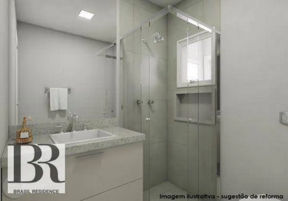 Apartamento com 3 quartos à venda, 118m2 em Aclimação, São Paulo - SP - imagem 3 Foto 3 de Apartamento com 3 quartos à venda, 118m2 em Aclimação, São Paulo - SP