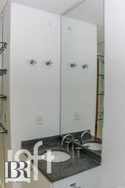 Foto 5 de Apartamento com 2 quartos à venda, 132m2 em Itaim Bibi, São Paulo - SP