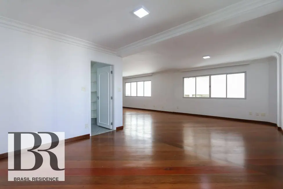 Foto 1 de Apartamento com 4 quartos à venda, 222m2 em Jardim Paulista, São Paulo - SP