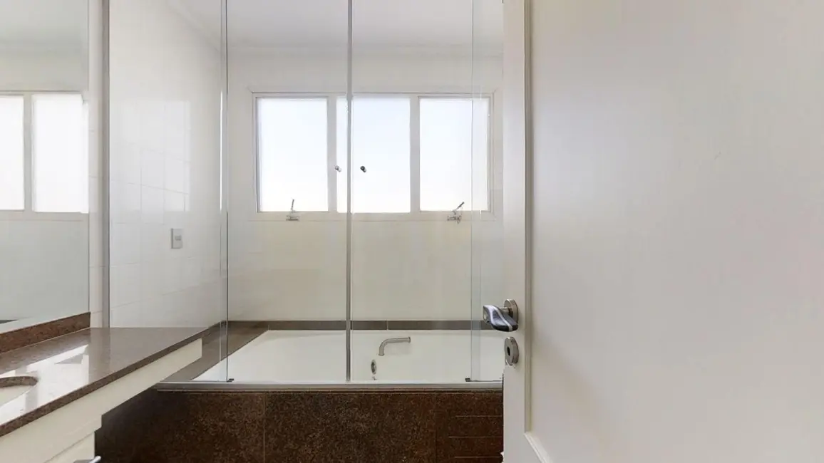 Foto 2 de Apartamento com 4 quartos à venda, 254m2 em Jardim Paulista, São Paulo - SP