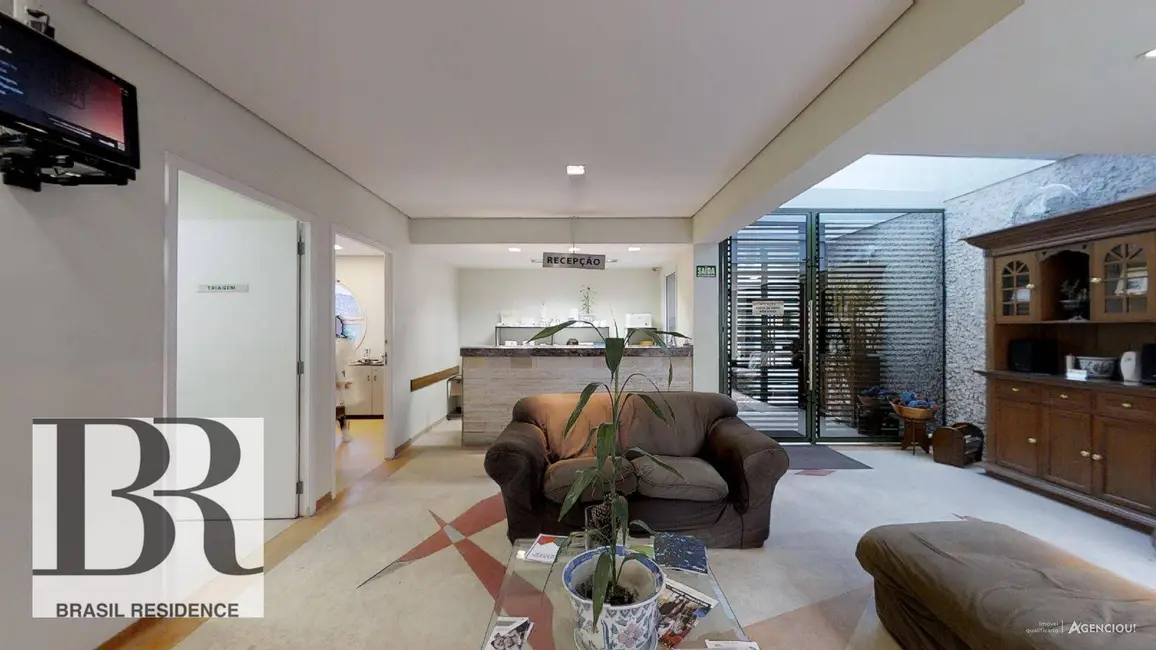 Foto 5 de Sobrado com 10 quartos à venda, 374m2 em Moema, São Paulo - SP