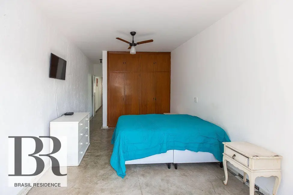 Casa com 3 quartos à venda, 200m2 em Cambuci, São Paulo - SP - imagem 4 Foto 4 de Casa com 3 quartos à venda, 200m2 em Cambuci, São Paulo - SP