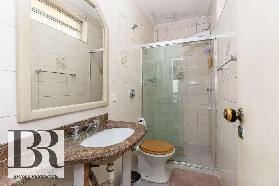 Casa com 4 quartos à venda, 274m2 em Planalto Paulista, São Paulo - SP - imagem 1 Foto 1 de Casa com 4 quartos à venda, 274m2 em Planalto Paulista, São Paulo - SP