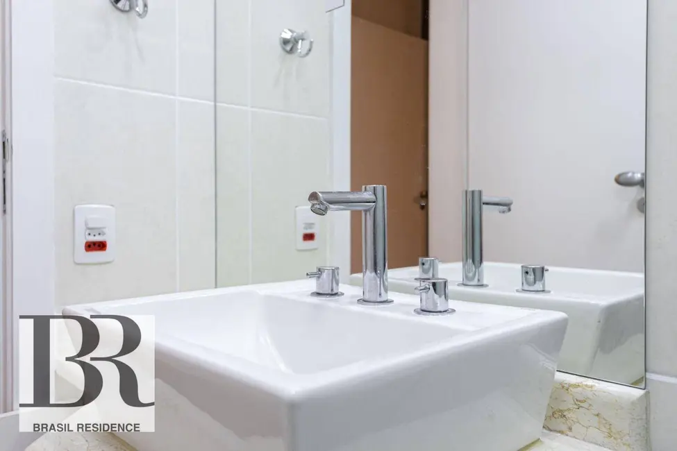 Foto 5 de Apartamento com 4 quartos à venda, 135m2 em Vila Mariana, São Paulo - SP