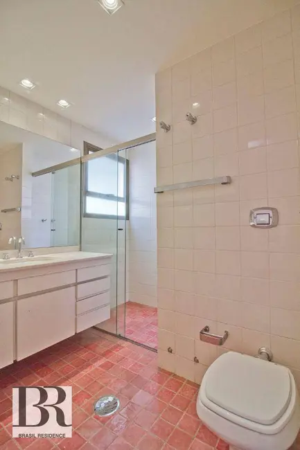 Apartamento com 4 quartos à venda, 149m2 em Moema, São Paulo - SP - imagem 5 Foto 5 de Apartamento com 4 quartos à venda, 149m2 em Moema, São Paulo - SP