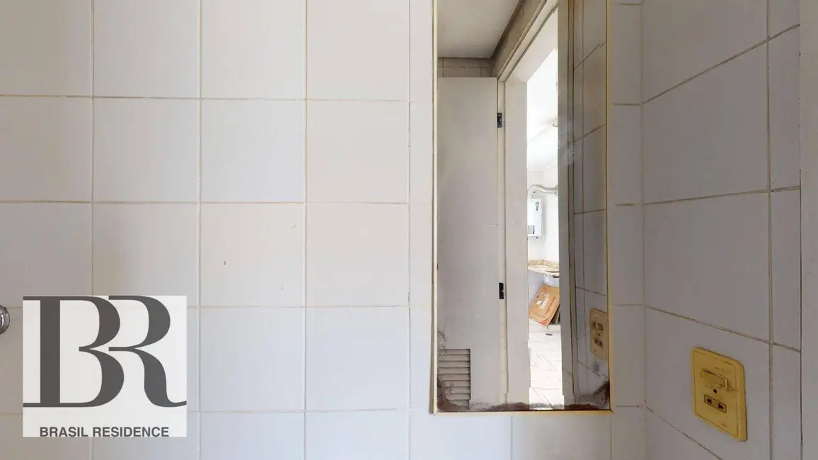 Apartamento com 3 quartos à venda, 148m2 em Moema, São Paulo - SP - imagem 4 Foto 4 de Apartamento com 3 quartos à venda, 148m2 em Moema, São Paulo - SP