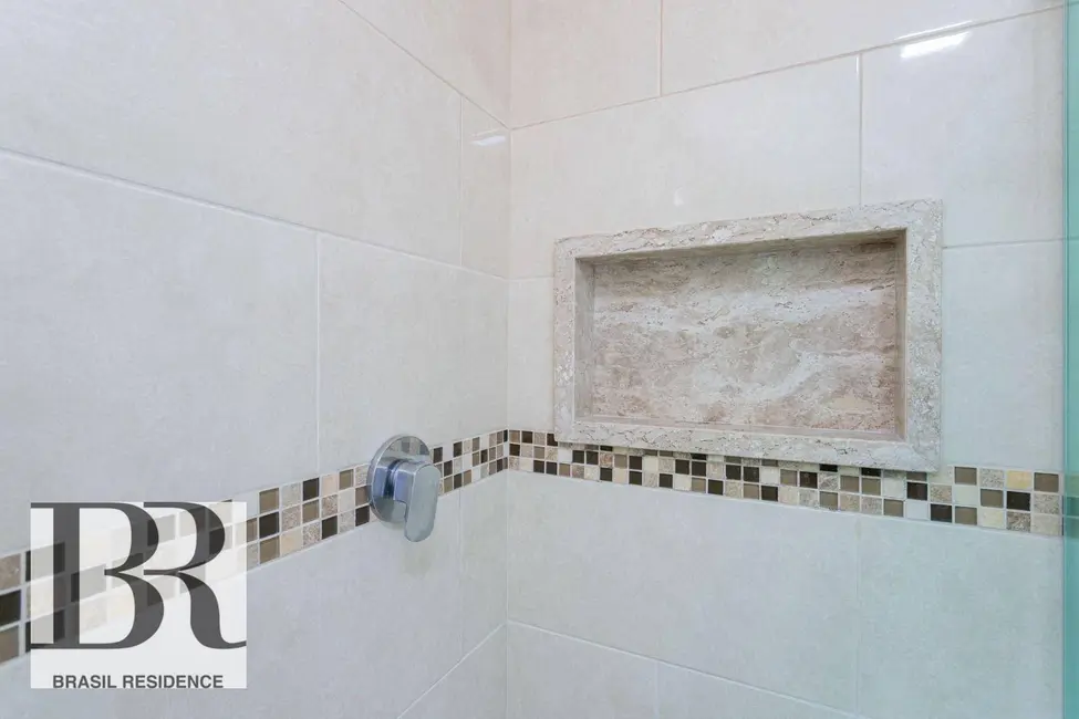 Apartamento com 3 quartos à venda, 113m2 em Moema, São Paulo - SP - imagem 9 Foto 9 de Apartamento com 3 quartos à venda, 113m2 em Moema, São Paulo - SP