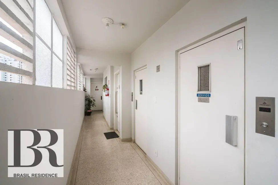 Apartamento com 2 quartos à venda, 51m2 em Moema, São Paulo - SP - imagem 6 Foto 6 de Apartamento com 2 quartos à venda, 51m2 em Moema, São Paulo - SP