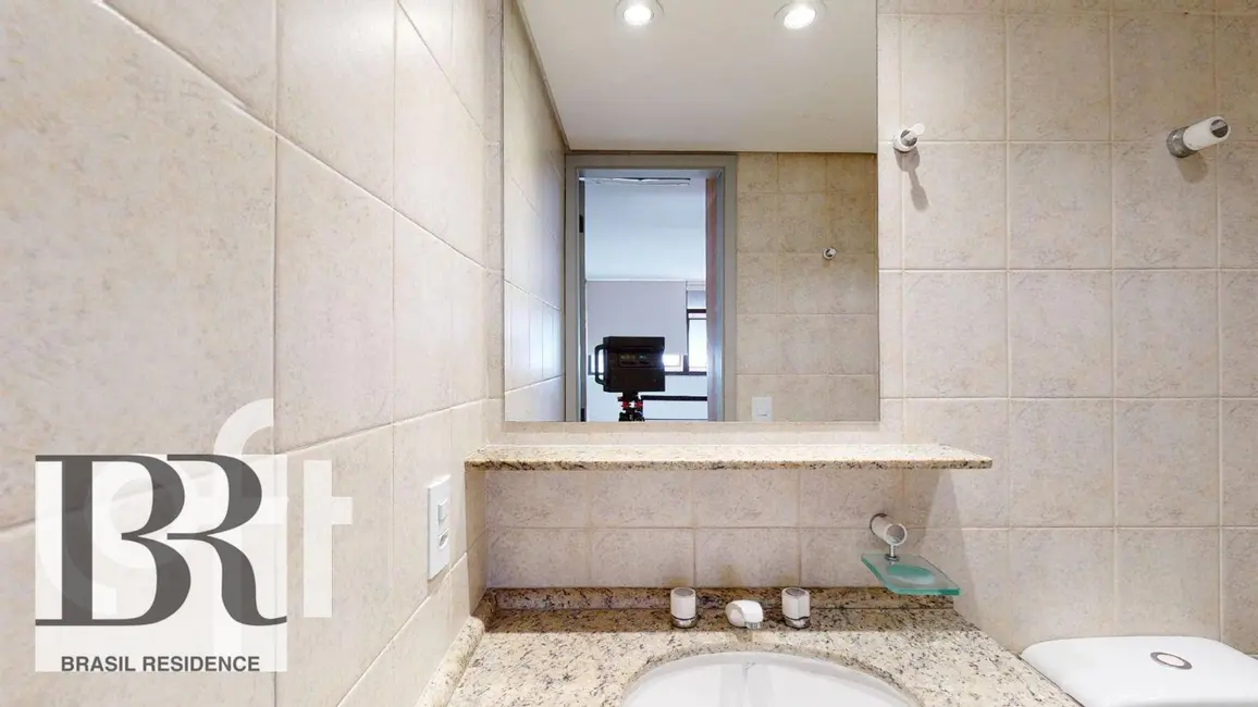 Apartamento com 1 quarto à venda, 31m2 em Moema, São Paulo - SP - imagem 3 Foto 3 de Apartamento com 1 quarto à venda, 31m2 em Moema, São Paulo - SP