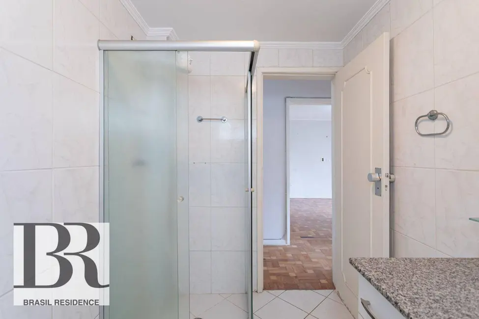 Apartamento com 3 quartos à venda, 125m2 em Moema, São Paulo - SP - imagem 2 Foto 2 de Apartamento com 3 quartos à venda, 125m2 em Moema, São Paulo - SP