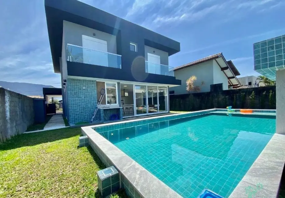 Foto 3 de Casa com 4 quartos à venda, 442m2 em Bertioga - SP