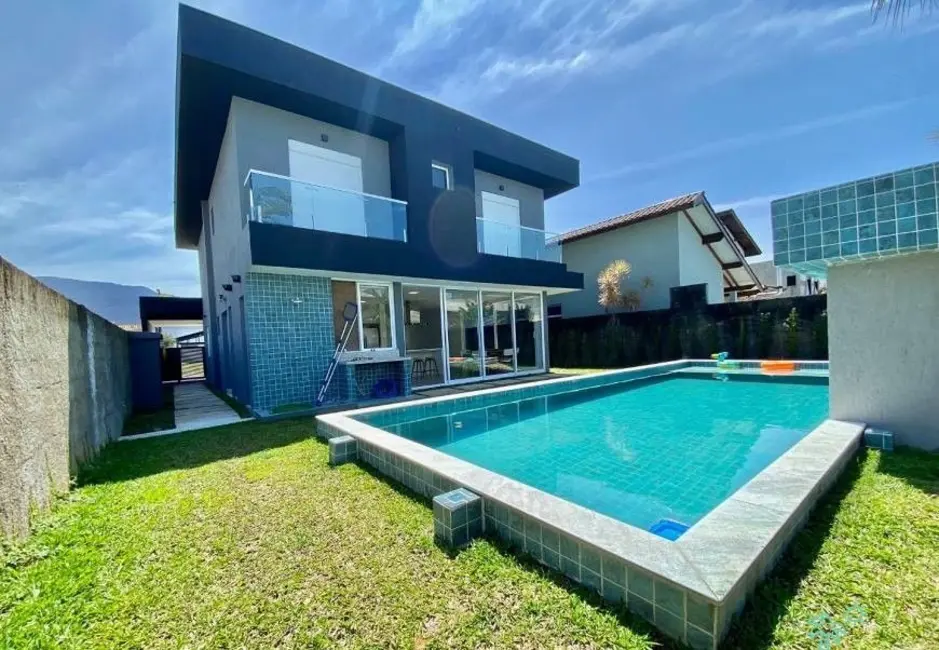 Foto 2 de Casa com 4 quartos à venda, 442m2 em Bertioga - SP