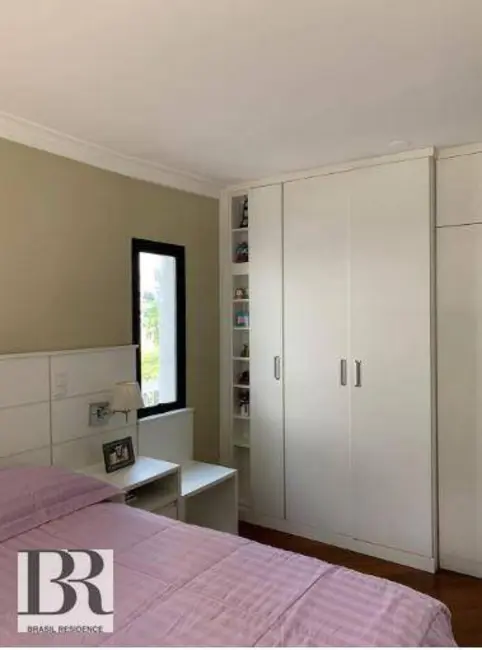 Apartamento com 3 quartos à venda, 117m2 em Aclimação, São Paulo - SP - imagem 3 Foto 3 de Apartamento com 3 quartos à venda, 117m2 em Aclimação, São Paulo - SP