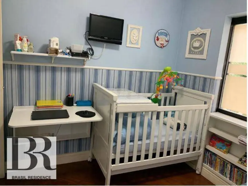 Apartamento com 3 quartos à venda, 117m2 em Aclimação, São Paulo - SP - imagem 6 Foto 6 de Apartamento com 3 quartos à venda, 117m2 em Aclimação, São Paulo - SP