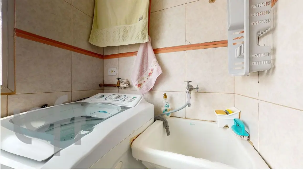 Foto 2 de Apartamento com 2 quartos à venda, 73m2 em Conjunto Residencial Ingai, São Paulo - SP