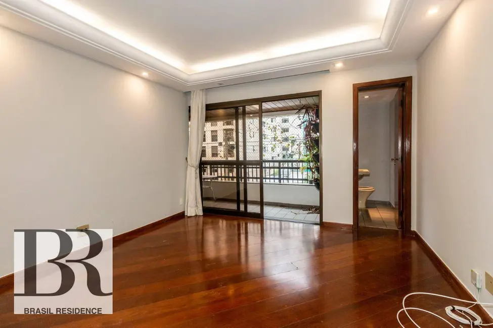 Foto 2 de Apartamento com 4 quartos para alugar, 140m2 em Moema, São Paulo - SP