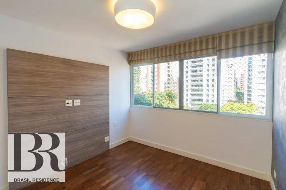 Foto 4 de Apartamento com 2 quartos à venda, 89m2 em Itaim Bibi, São Paulo - SP