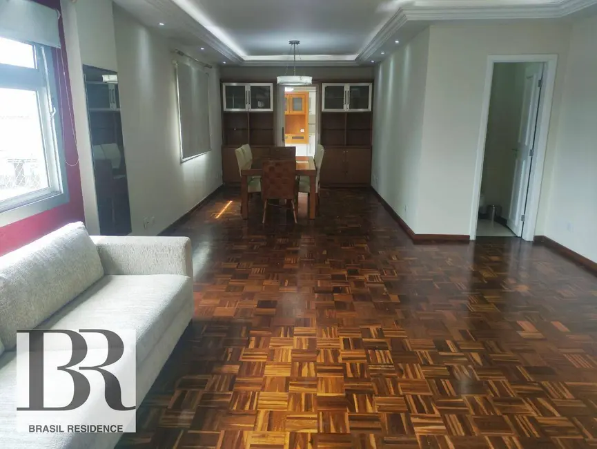 Apartamento com 3 quartos à venda e para alugar, 242m2 em Itaim Bibi, São Paulo - SP - imagem 3 Foto 3 de Apartamento com 3 quartos à venda e para alugar, 242m2 em Itaim Bibi, São Paulo - SP