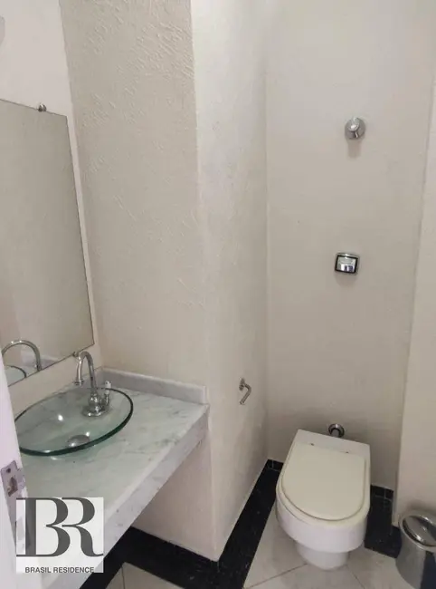 Apartamento com 3 quartos à venda e para alugar, 242m2 em Itaim Bibi, São Paulo - SP - imagem 7 Foto 7 de Apartamento com 3 quartos à venda e para alugar, 242m2 em Itaim Bibi, São Paulo - SP