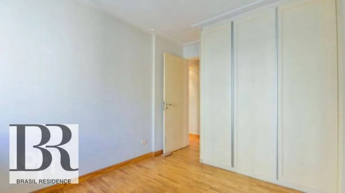 Foto 7 de Apartamento com 3 quartos à venda, 150m2 em Itaim Bibi, São Paulo - SP