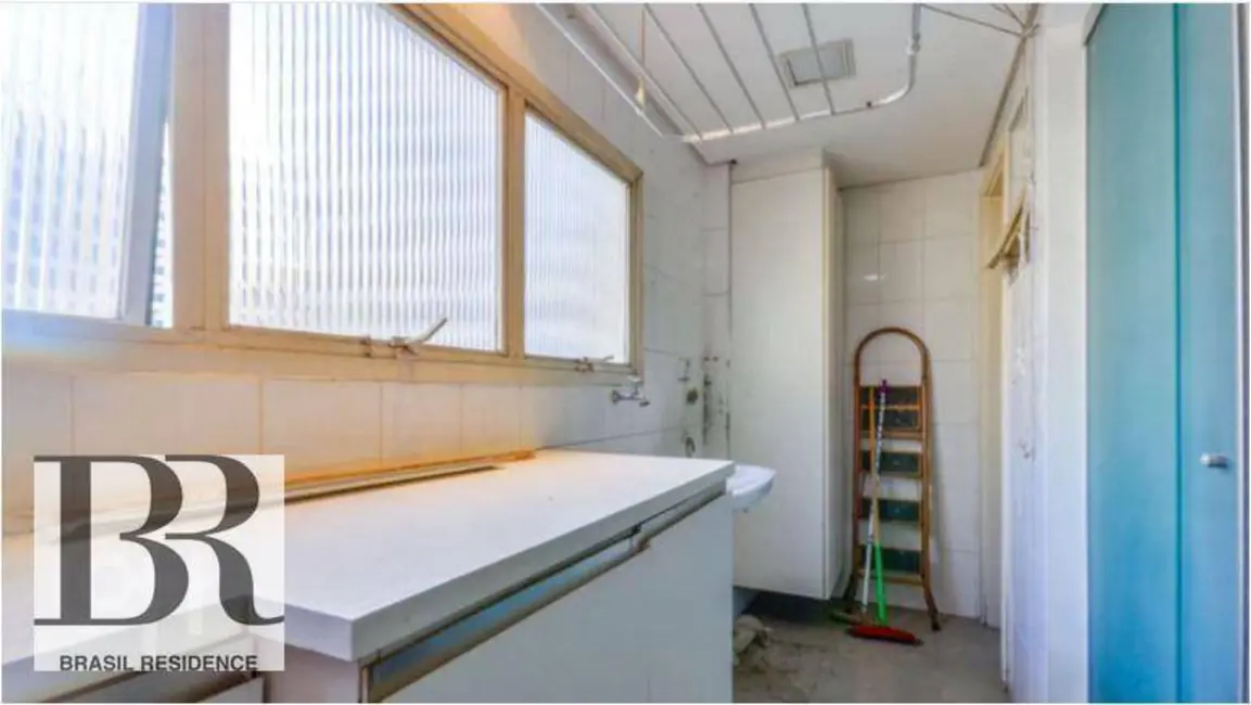 Foto 4 de Apartamento com 3 quartos à venda, 150m2 em Itaim Bibi, São Paulo - SP