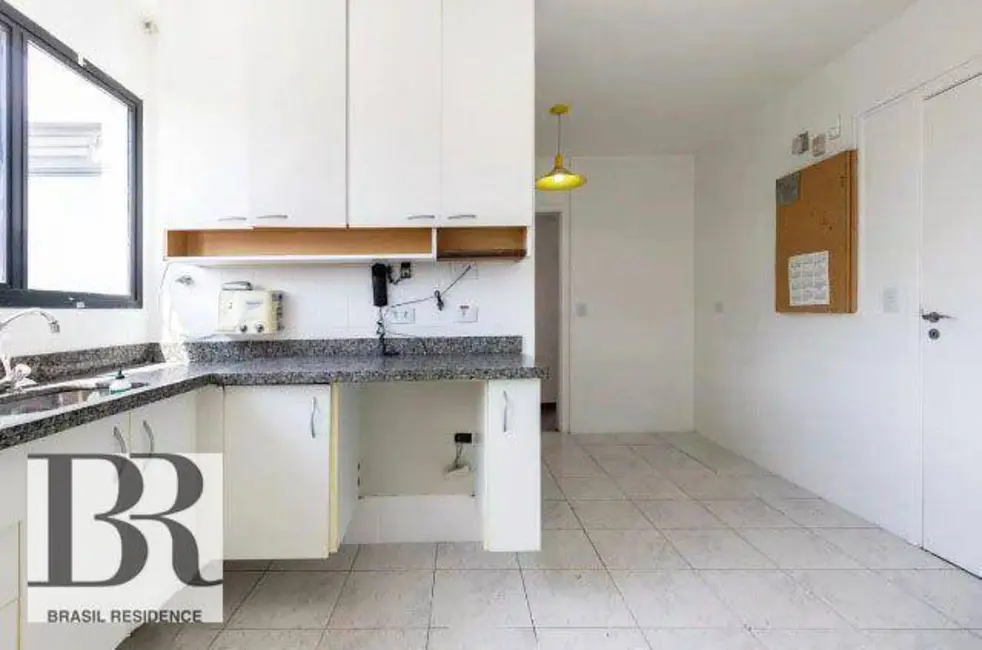 Foto 6 de Apartamento com 3 quartos à venda, 144m2 em Itaim Bibi, São Paulo - SP