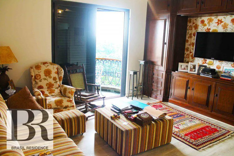 Foto 5 de Apartamento com 4 quartos para alugar, 588m2 em Santo Amaro, São Paulo - SP