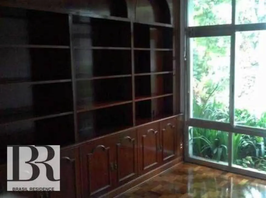 Foto 7 de Casa com 4 quartos para alugar, 1500m2 em Jardim dos Estados, São Paulo - SP