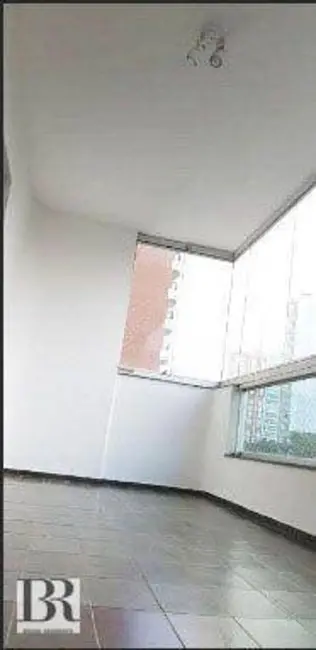 Foto 3 de Apartamento com 3 quartos para alugar, 200m2 em Campo Belo, São Paulo - SP